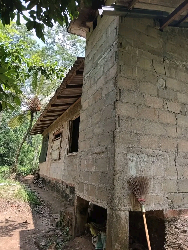 House Sale in Baduraliya