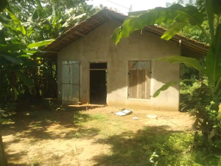 House Sale In Ambalanthota