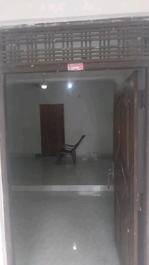House Image 3