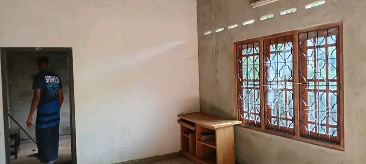 House Image 2