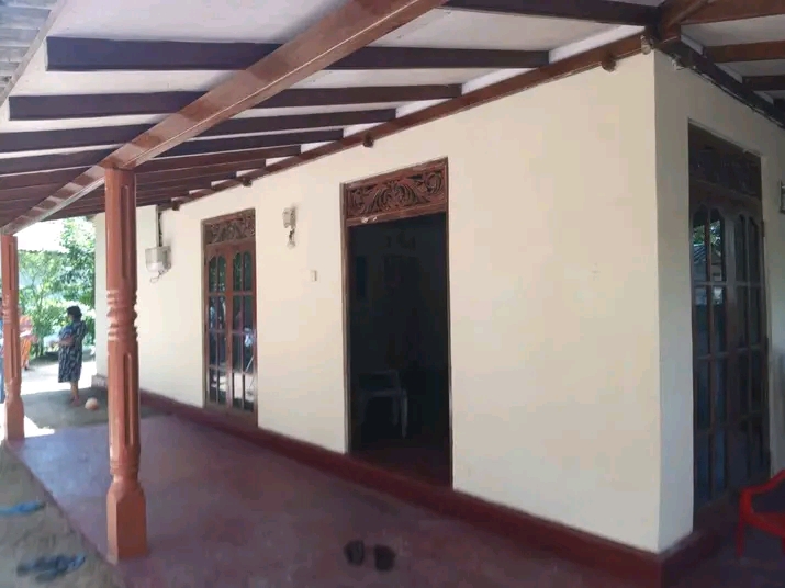 House Sale in Millaniya