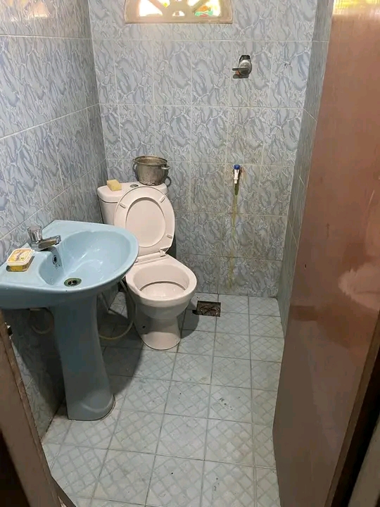 House Image 3
