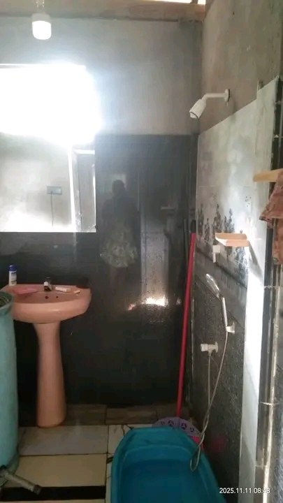 House Image 3