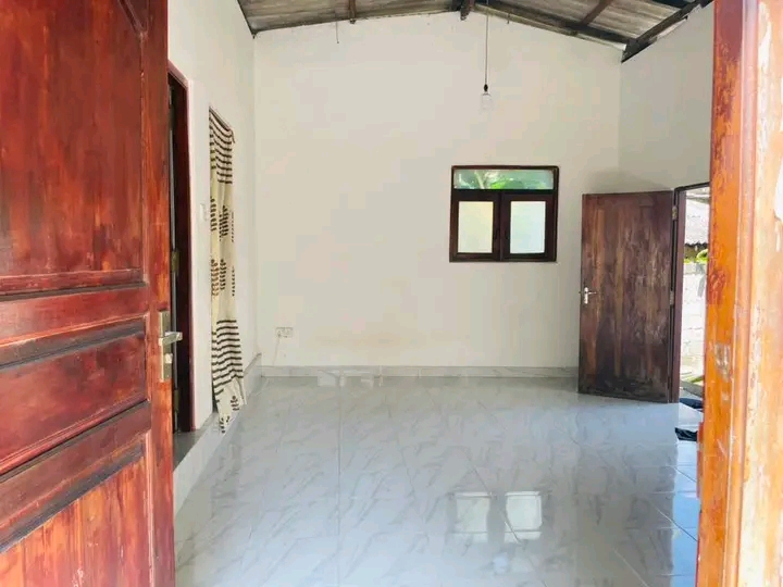 House Image 2