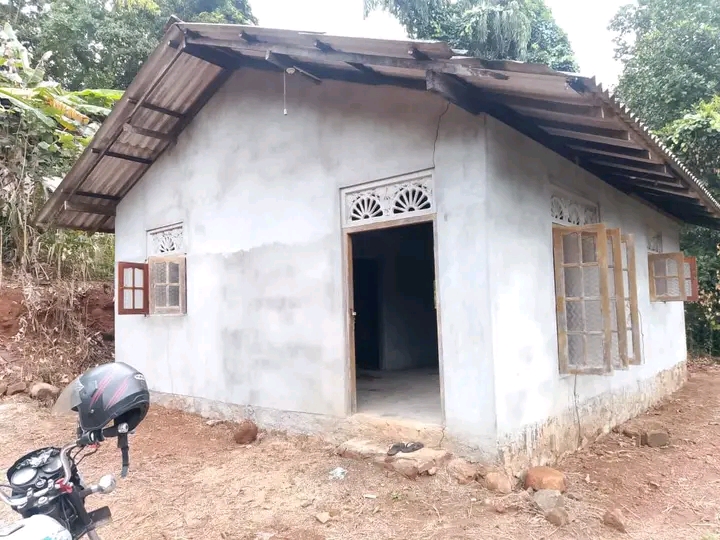 House Sale in Mirigama