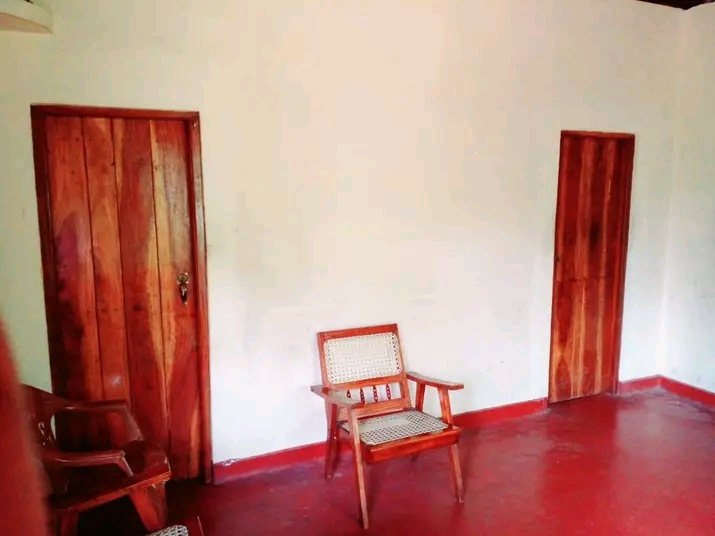House Image 2