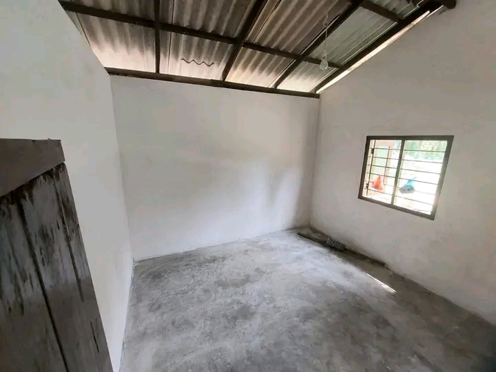 House Image 3