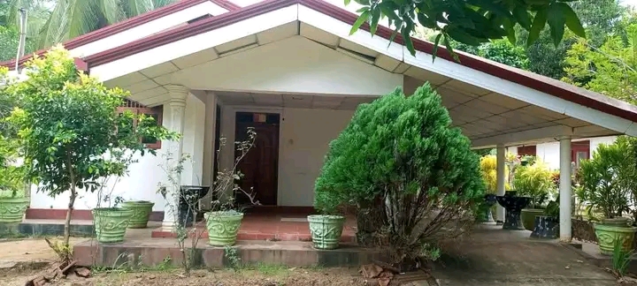 House Sale in Adigama