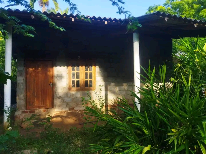 House Sale in Katharagama