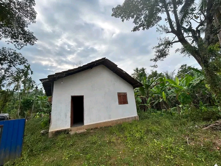 House Sale in Polgahawela