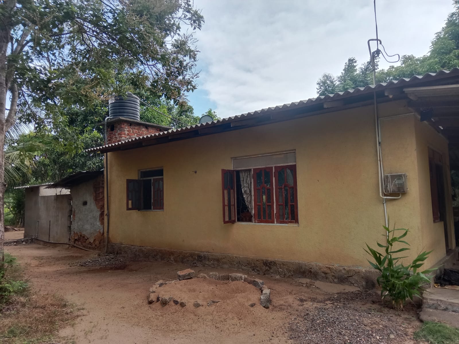 House Sale in Bogaswewa