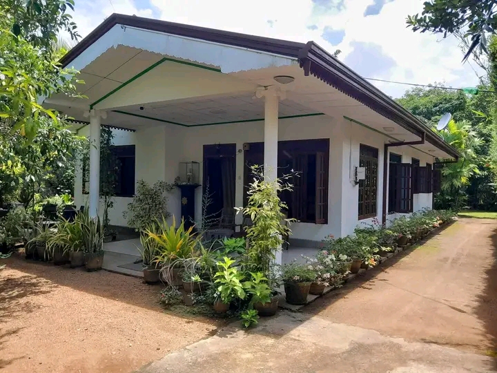 Hous Sale in Aluthgama