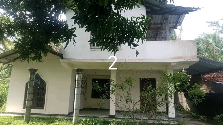 House Sale in Minuwangate