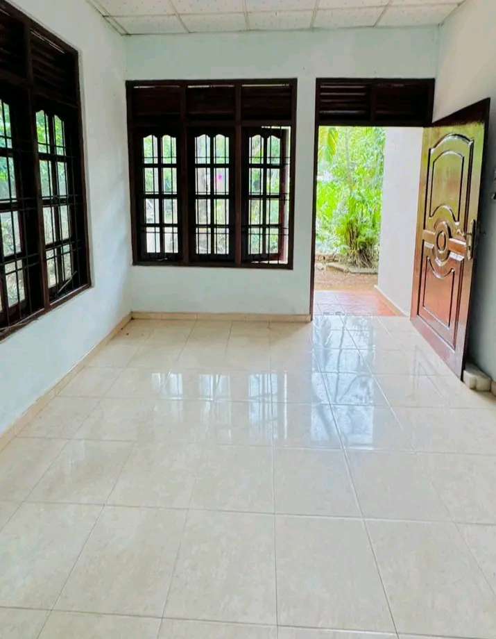 House Image 2