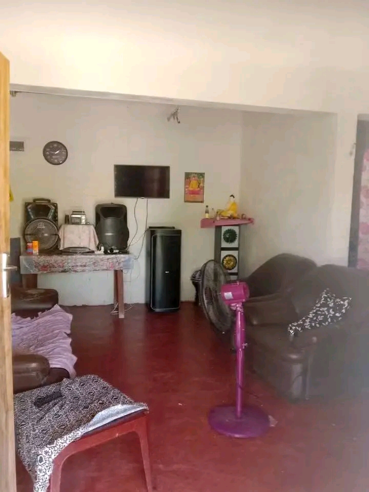 House Image 2
