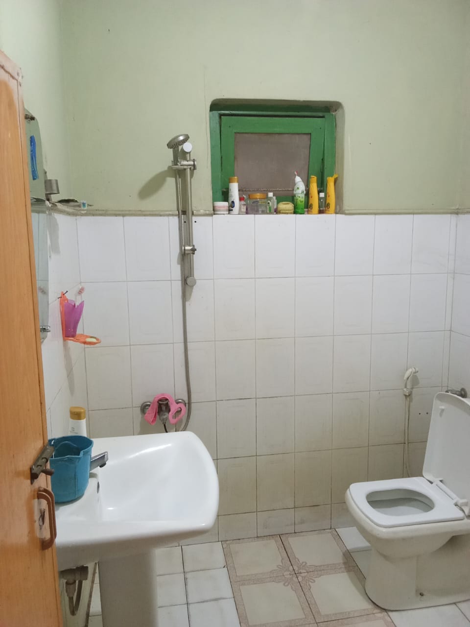 House Image 6