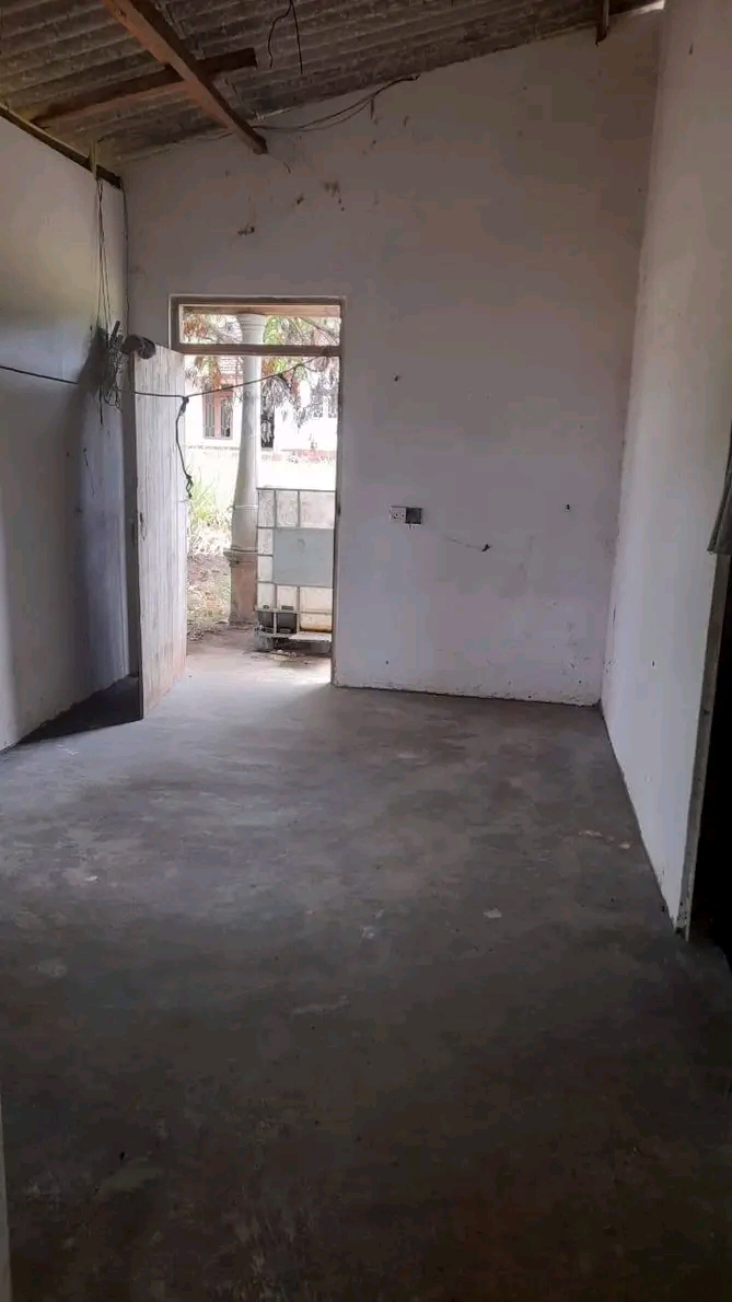 House Image 2
