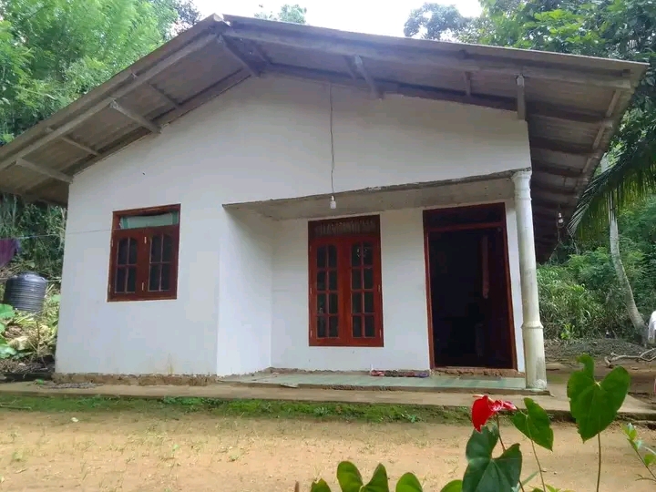 House Sale in Ellepola