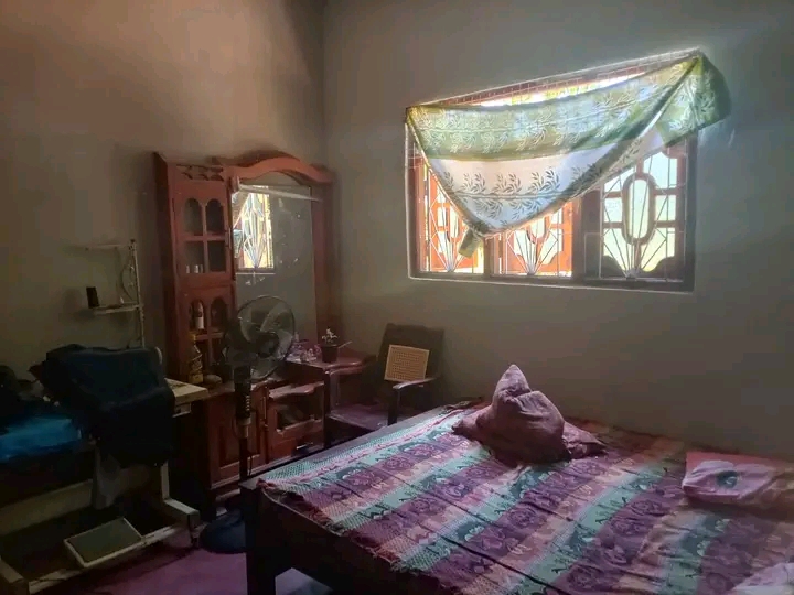 House Image 3