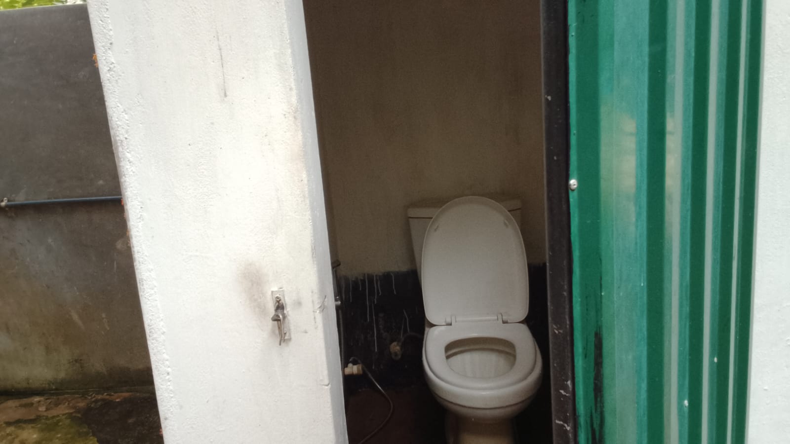 House Image 6