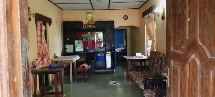 House Image 3