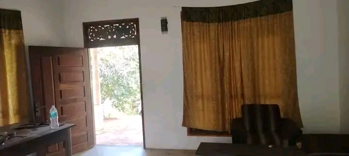House Image 3