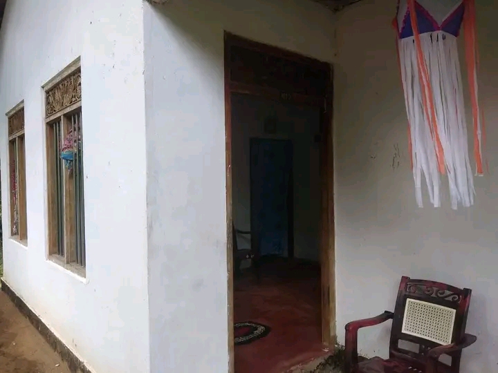 House Sale in Morawaka