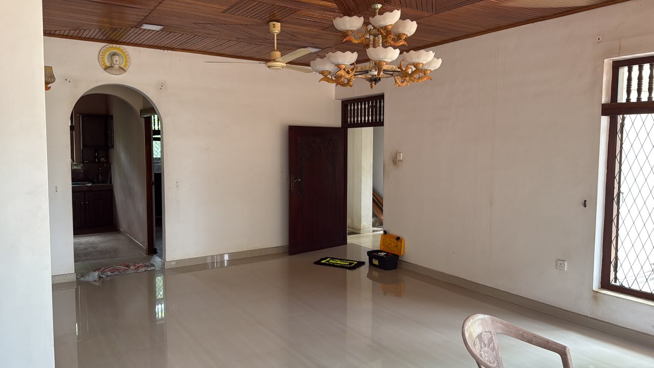 House Image 4