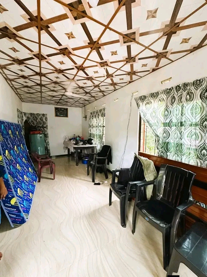 House Image 2